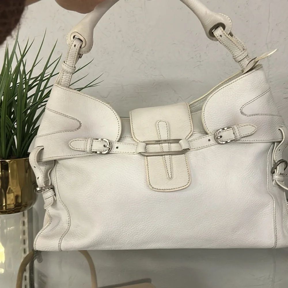 🤍 JIMMY CHOO White Pebbled Bag – Preloved Luxury 🤍